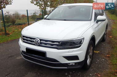 Volkswagen Tiguan  2020