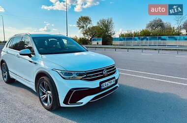 Volkswagen Tiguan  2022