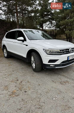 Volkswagen Tiguan  2018