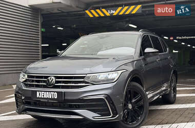 Volkswagen Tiguan  2022