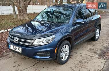 Volkswagen Tiguan  2013