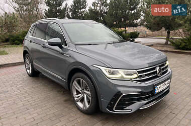 Volkswagen Tiguan  2021
