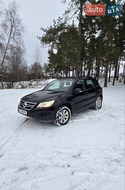 Volkswagen Tiguan  2009