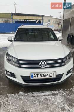 Volkswagen Tiguan  2015