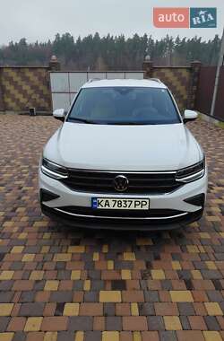 Volkswagen Tiguan  2024
