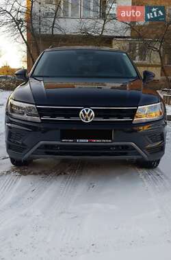 Volkswagen Tiguan  2020