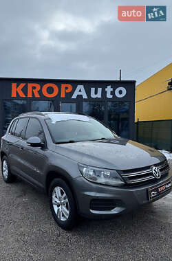 Volkswagen Tiguan  2016