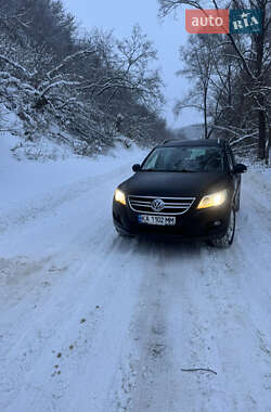 Volkswagen Tiguan  2008