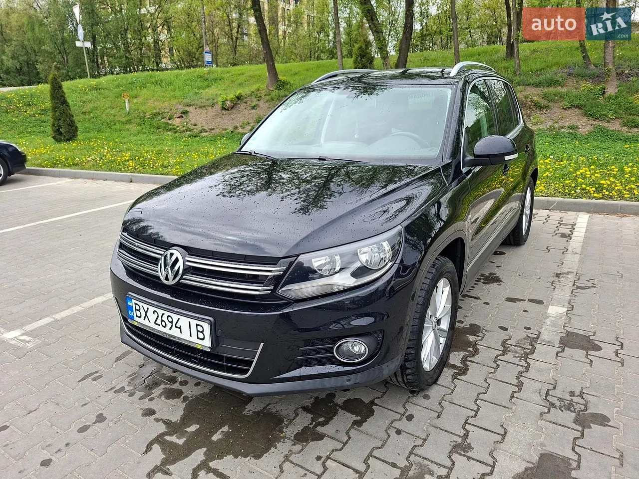 2012 Volkswagen Tiguan - фото 1