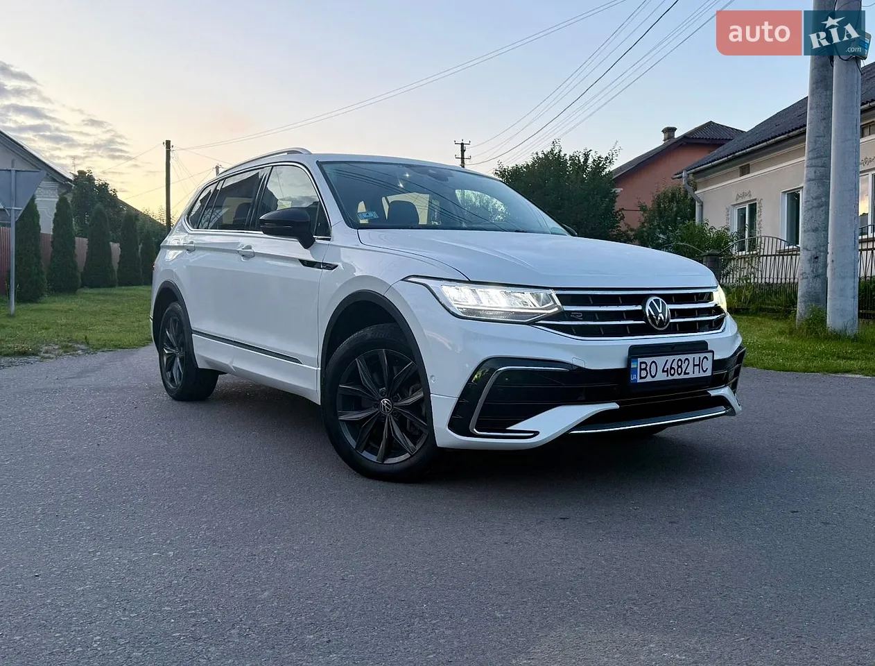 2023 Volkswagen Tiguan - фото 1