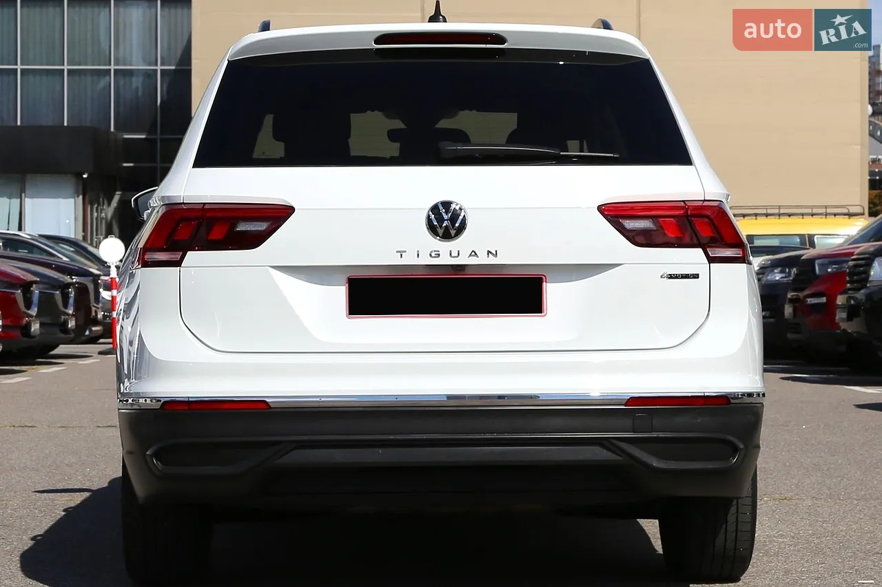 2021 Volkswagen Tiguan - мініатюра 5