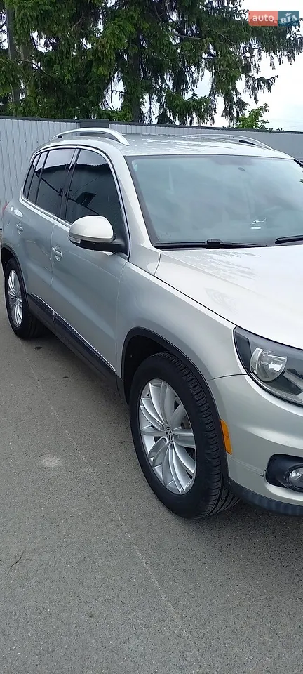 2012 Volkswagen Tiguan - мініатюра 4