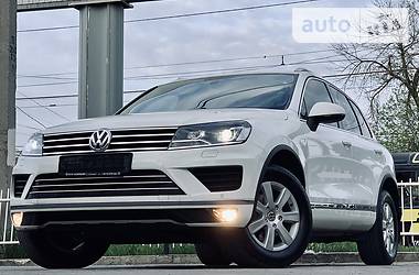 Volkswagen Touareg  2015