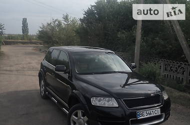 Volkswagen Touareg  2003