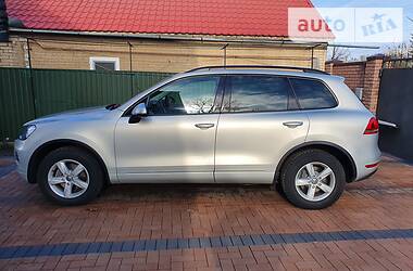 Volkswagen Touareg  2011