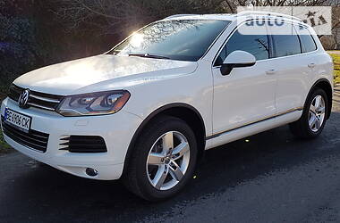 Volkswagen Touareg LUXURY 2013