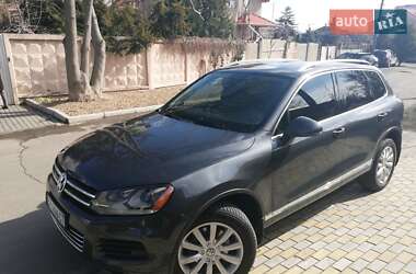Volkswagen Touareg  2011