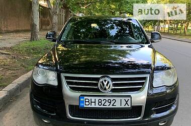 Volkswagen Touareg  2010