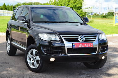 Volkswagen Touareg    2008
