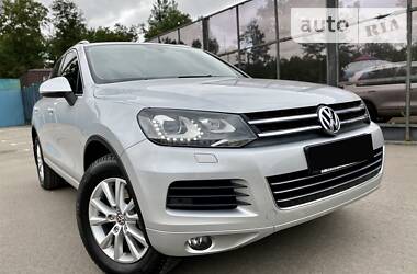 Volkswagen Touareg Official IDEAL 2013