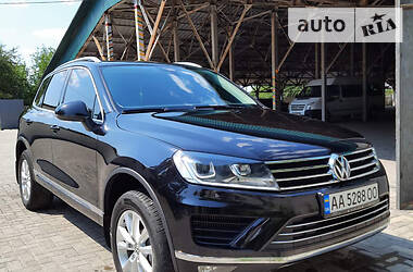 Volkswagen Touareg  2015