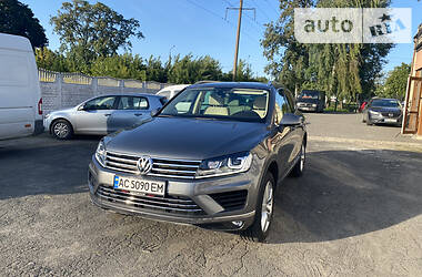 Volkswagen Touareg  2012