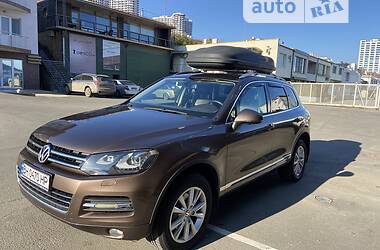 Volkswagen Touareg  2011