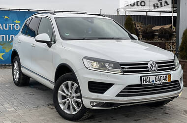 Volkswagen Touareg 3.0 TDI RLINE 2016