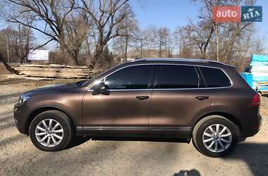 Volkswagen Touareg  2013