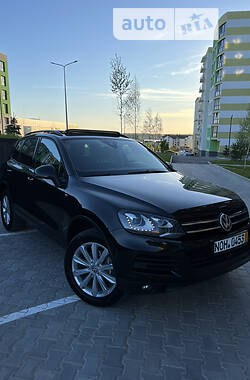 Volkswagen Touareg  2013