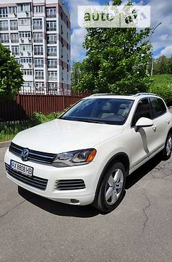 Volkswagen Touareg  2010