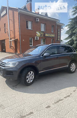 Volkswagen Touareg  2013