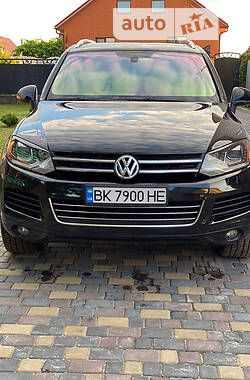 Volkswagen Touareg  2010