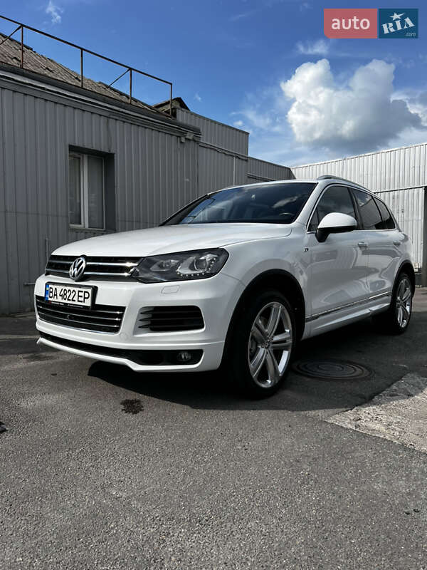 Volkswagen Touareg