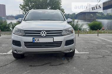 Volkswagen Touareg LUX 2014