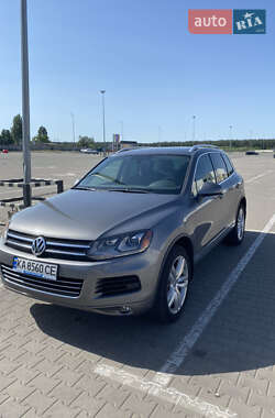 Volkswagen Touareg  2012
