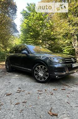 Volkswagen Touareg  2013