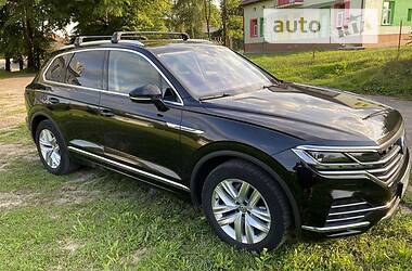 Volkswagen Touareg  2019