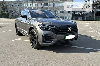 Volkswagen Touareg R Line PLATINUM 2021