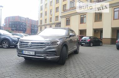 Volkswagen Touareg  2019