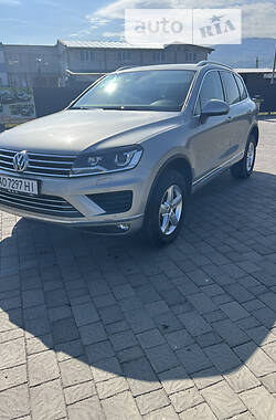 Volkswagen Touareg  2016