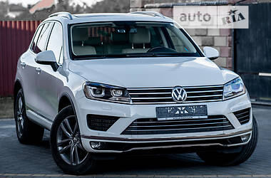 Volkswagen Touareg  2014