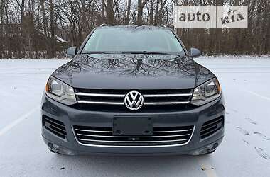 Volkswagen Touareg  2014