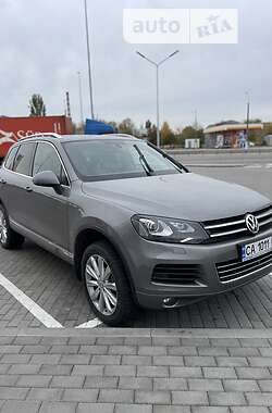 Volkswagen Touareg  2010