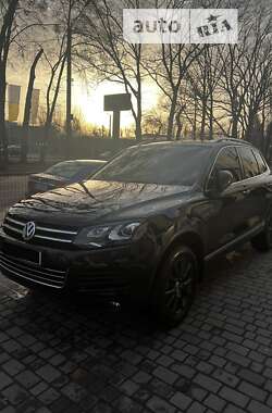 Volkswagen Touareg  2013