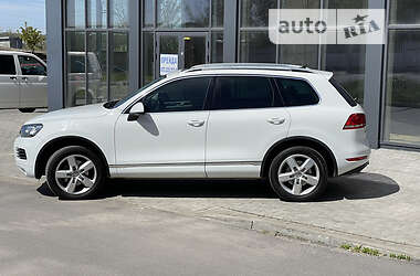 Volkswagen Touareg  2012