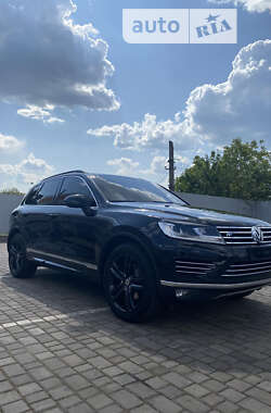 Volkswagen Touareg  2015