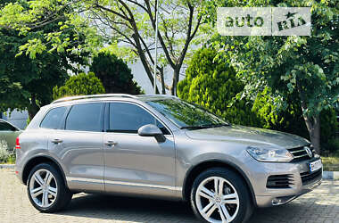 Volkswagen Touareg  2012