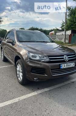 Volkswagen Touareg  2011