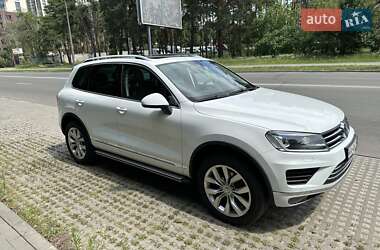 Volkswagen Touareg  2014